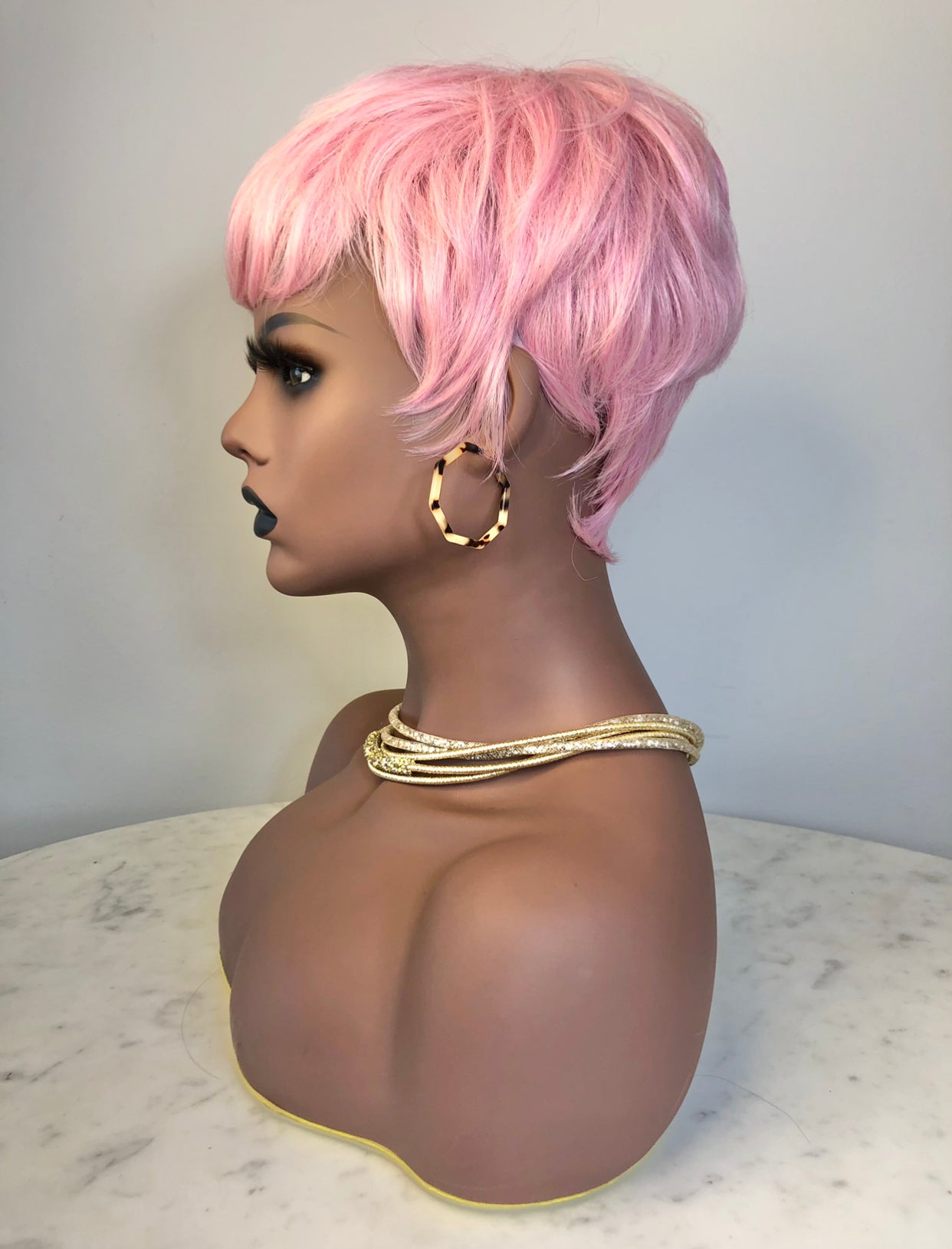 Human-Ara-Pink-Hair-Wig.jpg
